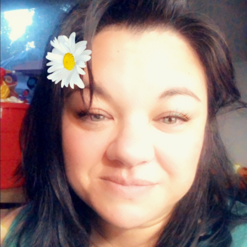 Meet your Posher, Teresa